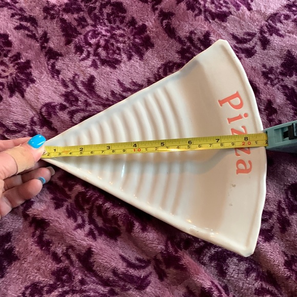 Pizza Dishes, Set of Four, Ceramic, - Picture 4 of 4